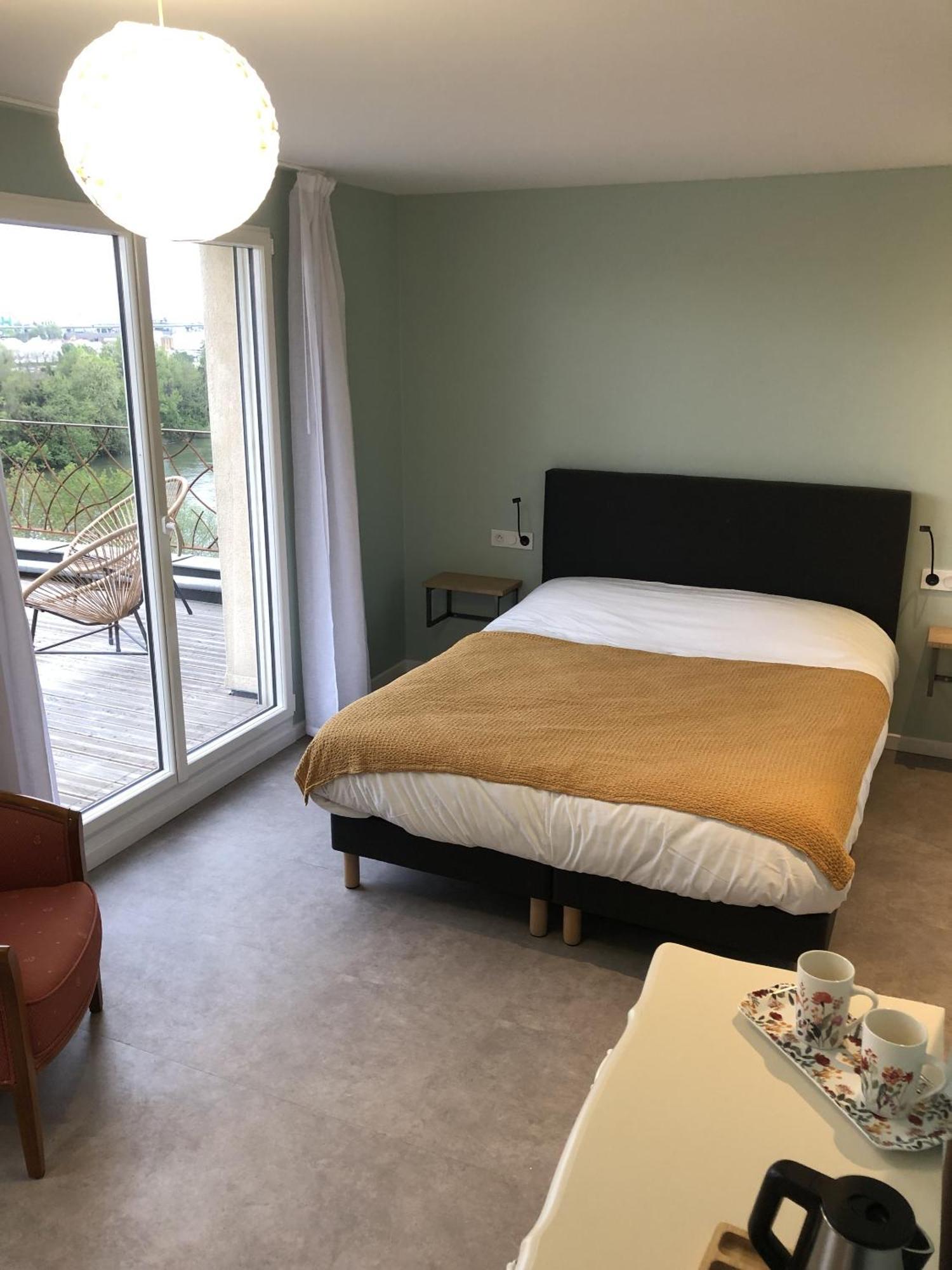 L'Atelier Sur Seine Bed and Breakfast Épinay-sur-Seine Eksteriør billede